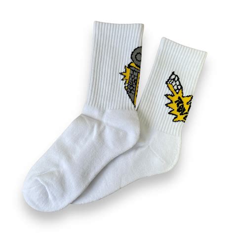 REVERSE STAIR CREW SOCKS - WHITE | REVERSE STORE