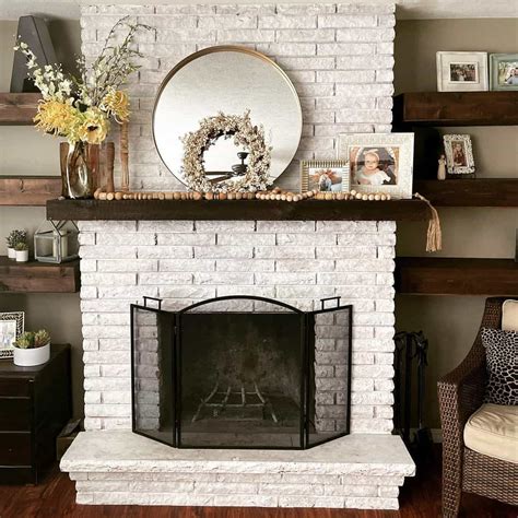 30 Timeless Wood Mantels for Brick Fireplace Designs