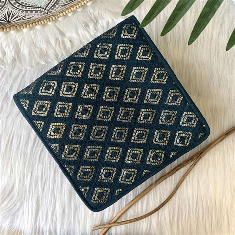 Travel Utility Booklet - Luxury Wedding Favor & Festive Gift | The ...