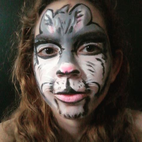 Cat Face Painting at PaintingValley.com | Explore collection of Cat ...