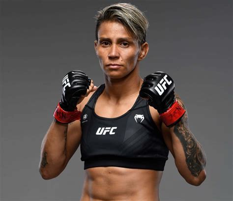 Download U F C Fighter Amanda Lemos Portrait Wallpaper | Wallpapers.com