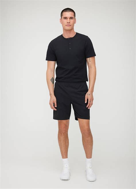 Kit + Ace: Timeless Technical Clothing For Men and Women
– Kit and Ace