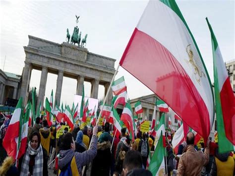 Berlin: Thousands protest against Iran, accuse it of human rights ...