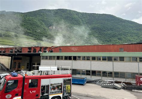 Großbrand in Bozen unter Kontrolle - UnserTirol24