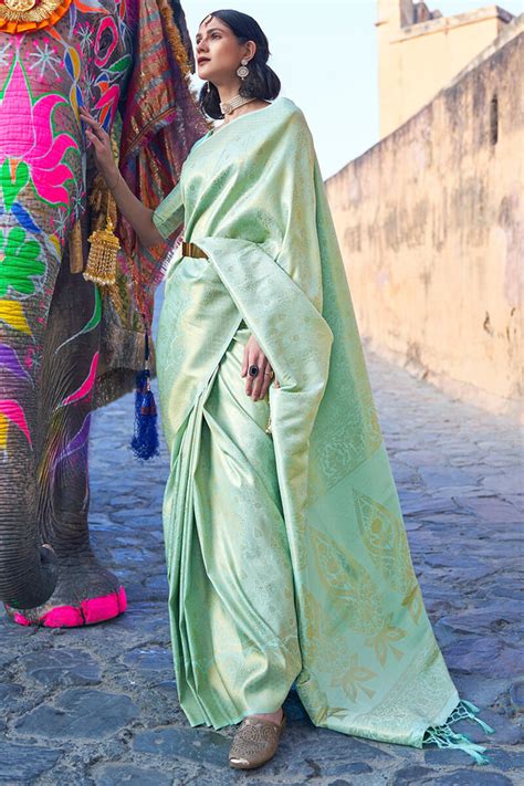 Admirable Pista Kanjivaram Silk Saree with Imbrication Blouse Piece ...