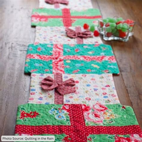 Christmas Table Runner Quilting Patterns Free 的图像结果