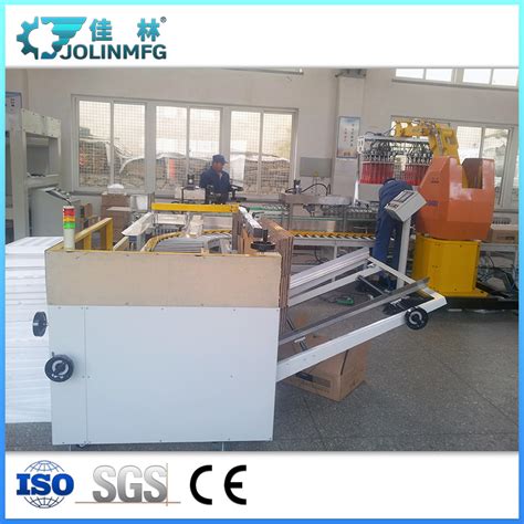 Rezultat imagine pentru Robotic Arm Case Packing Machine