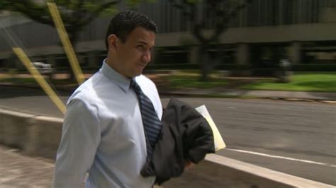 Man pleads guilty to writing UH Manoa scholarship to his bookie
