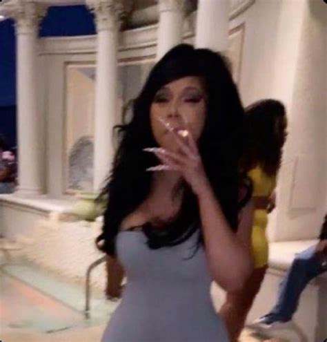 Cardi B | Memes, Cardi b, Celebs