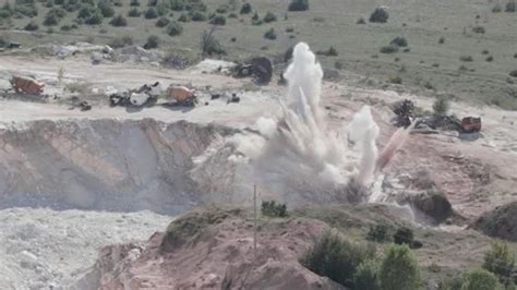 Worst Dynamite Explosion 的图像结果