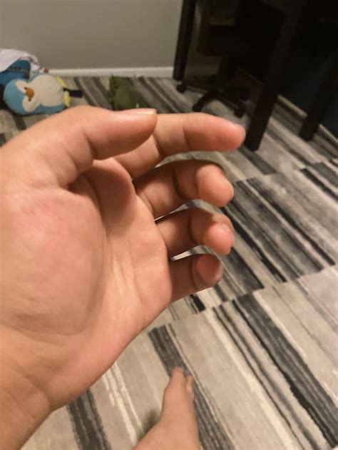 How to Change Main Hand in Minecraft Java 的图像结果