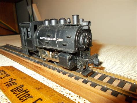 1965 RIVAROSSI HO 0-4-0 DOCKSIDE STEAM LOCOMOTIVE, B&O RR, VGC, RUNS ...
