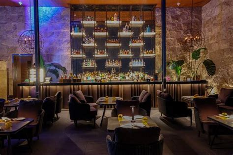 AL DI LA, Pune - Menu, Prices & Restaurant Reviews - Tripadvisor