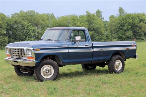 1979 Ford F250 | Ford Bronco Restoration Experts - Maxlider Brothers Customs