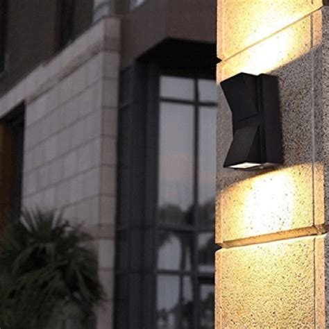 K Shaped Outdoor Facade Wall Light – Harold Electricals