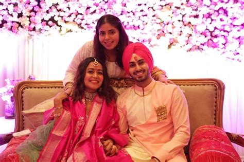 Neha Kakkar Tied the Knot With Singer Beau Rohanpreet in a Breathtaking ...