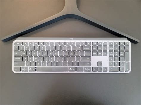 Logitech Keyboard MX Keys 的图像结果