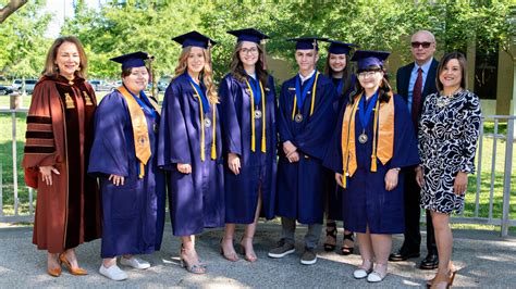 LSUA Spring 2021 Graduation 的图像结果