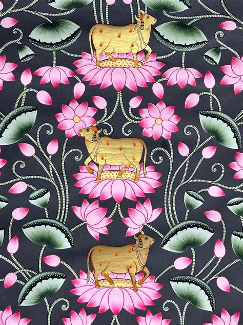 Cow Pichwai Gold 18”x24” – Kirtan Arts