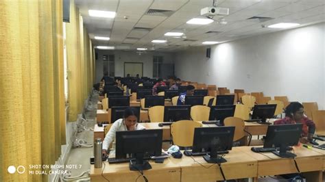 LIB - Gallery | Indian Institute of Technology(BHU) Varanasi