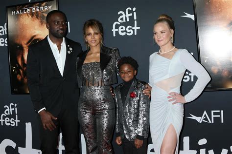 LOS ANGELES NOV 13 - Shamier Anderson, Halle Berry, Danny Boyd Jr ...
