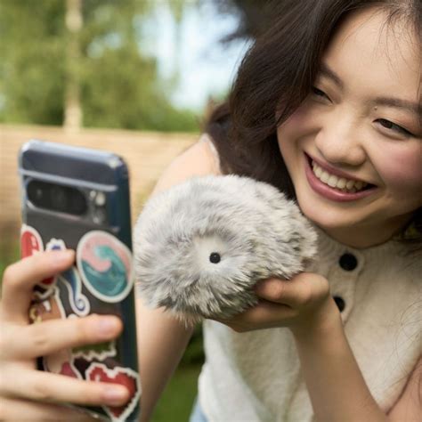 https://www.casio.com/content/dam/casio/product-info/locales/us/en/moflin/product/P/PE/PEM/PE-M10GD/assets/moflin_theme.jpg.transform/main-visual-sp/image.jpg