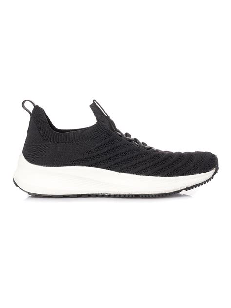 Buy PRO Sports Shoes for Men Online in India – Khadims