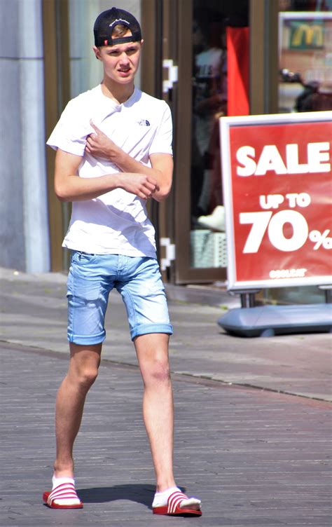 Should Guys With Skinny Legs Wear Shorts at Lula Atchley blog