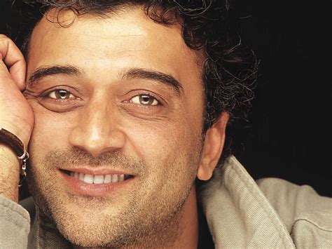 The Man With Therapeutic Voice, Why Lucky Ali Decided To Quit Bollywood ...