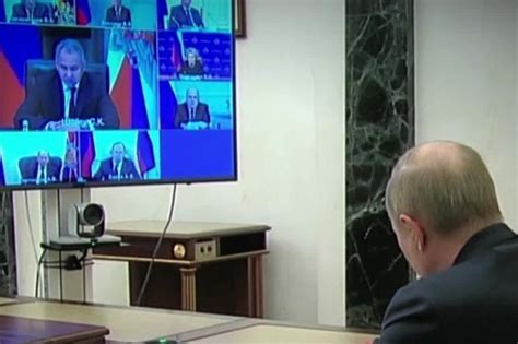俄高层再表和谈意愿，乌克兰忧俄藉谈判作“战术休整”_凤凰网视频_凤凰网