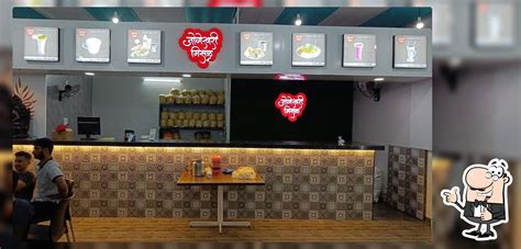 Jogeshwari Misal and Bhel , Devachi Uruli, India - Restaurant reviews