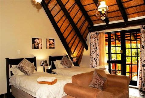 LAPALOSA LODGE (Centurion) - Lodge Reviews, Photos, Rate Comparison ...
