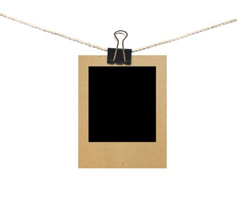 Paper hanging rope on a white background | Premium Photo