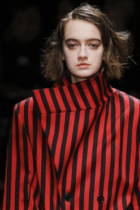 #SuzyLFW: Marques'Almeida - Celebrating Diversity | Vogue India