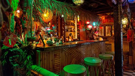 Ulenhoffer's | Tiki bar decor, Tiki bar, Tiki room