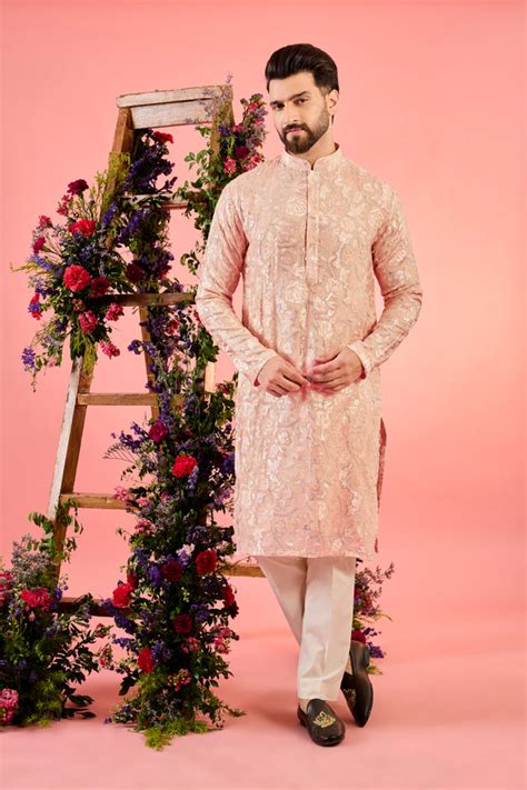 peach chinkari kurta with intricate floral embroidery