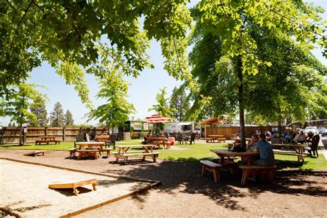 15+ EPIC BEND Breweries Worth the Wait (Thirsty Local's Guide)