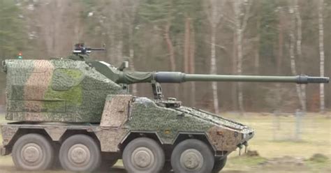 Nemačka isporučila Ukrajini prvu bateriju samohodnih haubica RCH - BetaRS