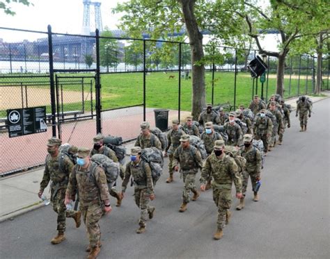 National Guard medics ruck across New York City for weekend training ...