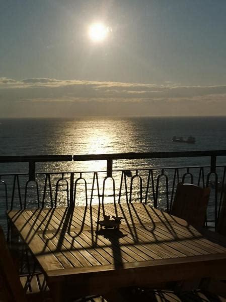 Una terraza con vistas en Mónaco