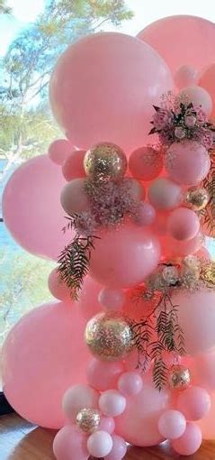 Easy Booking thru Cyber Online Balloon & Florist Shop in Noida for ...