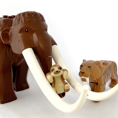 LEGO Elephant, Deer and Monkey Figures - Buka Bricks