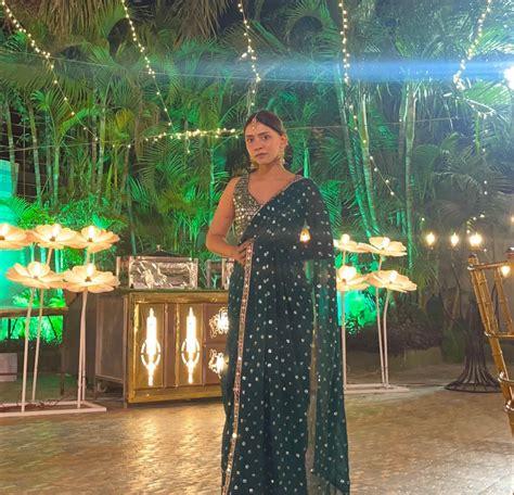 Emerald Green Mirror Work Saree – That Gal