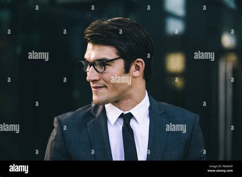 Guy in Business Suit 的图像结果