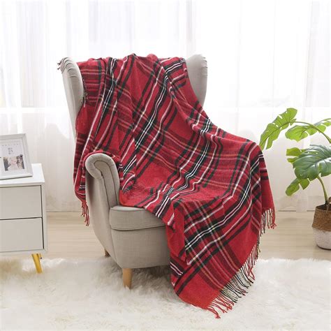 Amazon.com: Saukiee Plaid Throw Blanket Red with Tassels 50 x 60 inches ...
