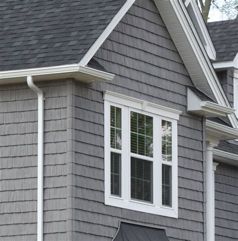 Vinyl Siding That Looks Like Shingles Grayne Engineered Shingle Vinyl