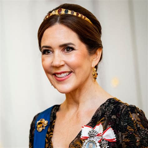 Queen Mary of Denmark sparkles in repurposed tiara as she marks new ...