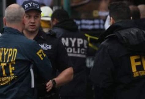 Shootout in america newyork subway station 13 injured