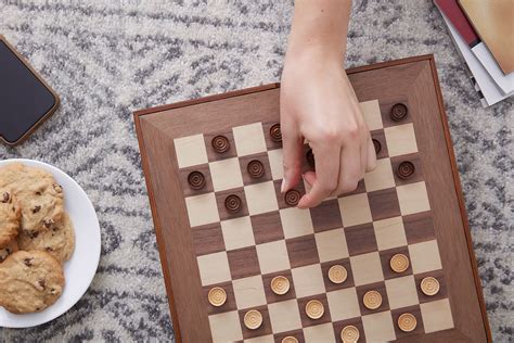 Checkers Strategy Tips 的图像结果