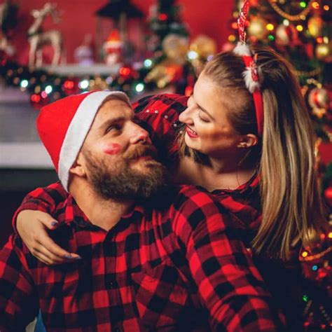 Couples Christmas Picture Ideas